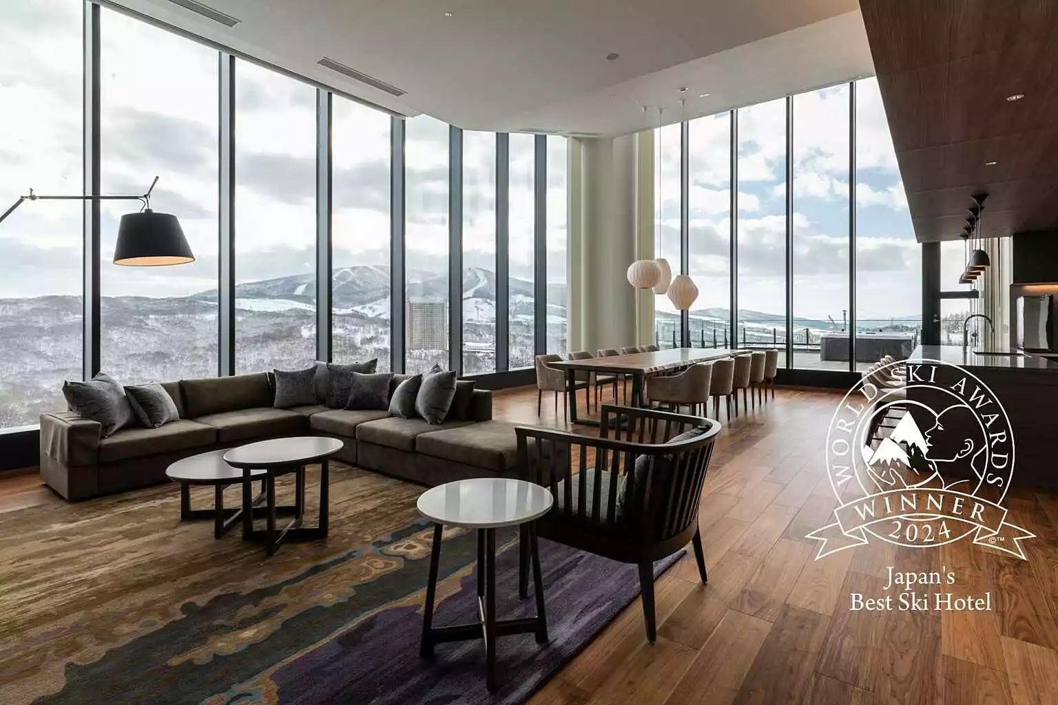 TVR 02 4 BR Penthouse Residence With Award