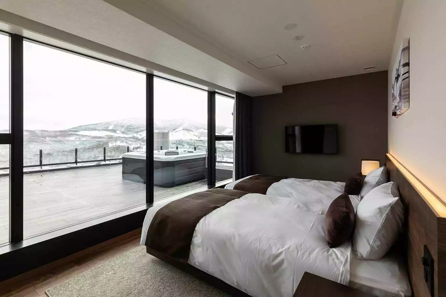 TVR 04 4 BR Penthouse Residence