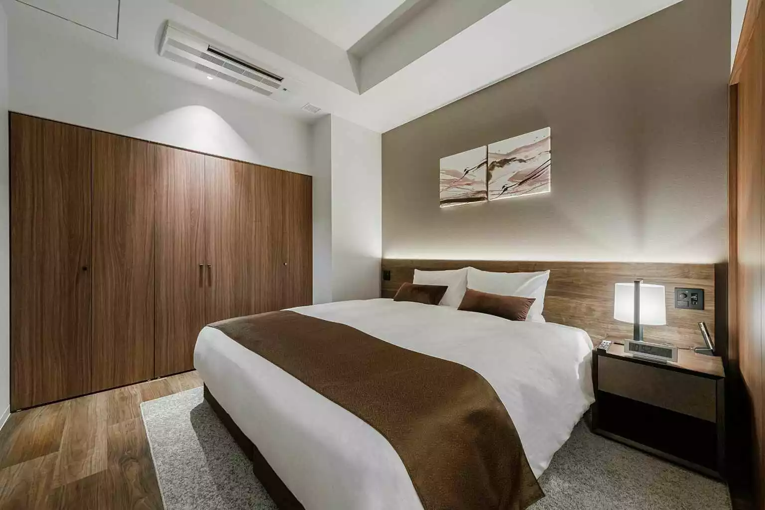 TVR 19 1 BR Premier Residence