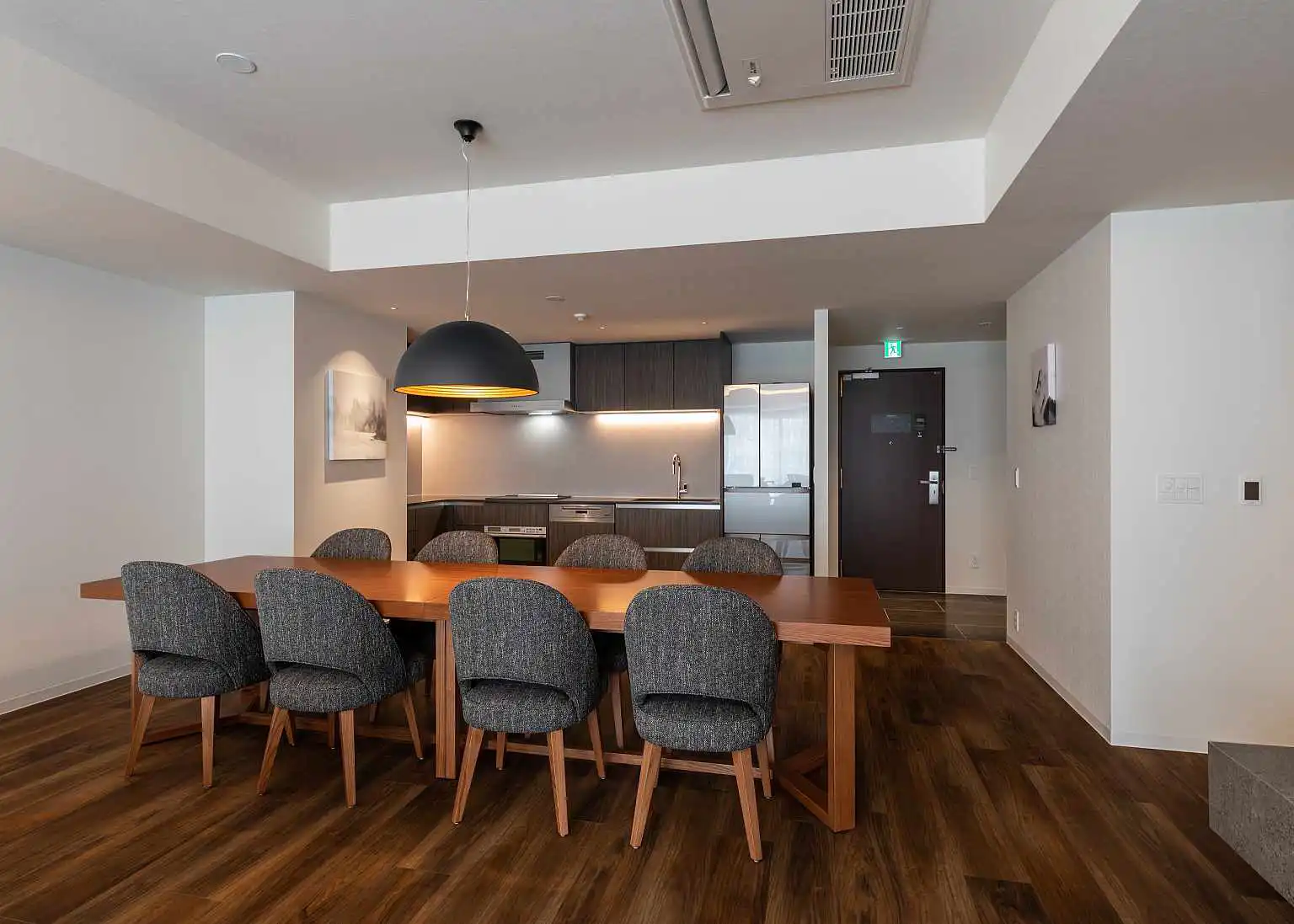 TVR 3 Bedroom Residence