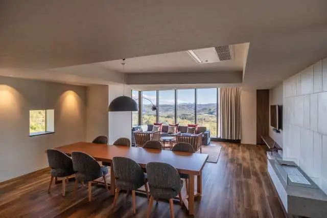 TVR 3 Bedroom Premier Residence