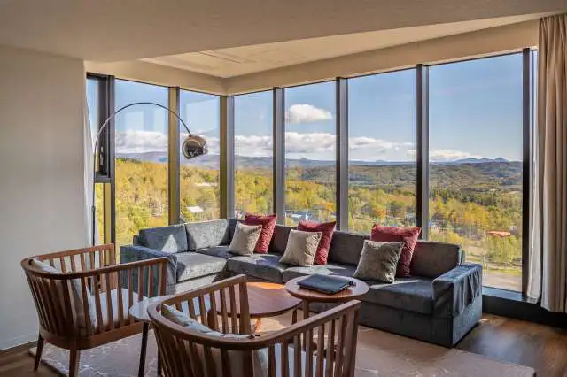 TVR 3 Bedroom Premier Residence