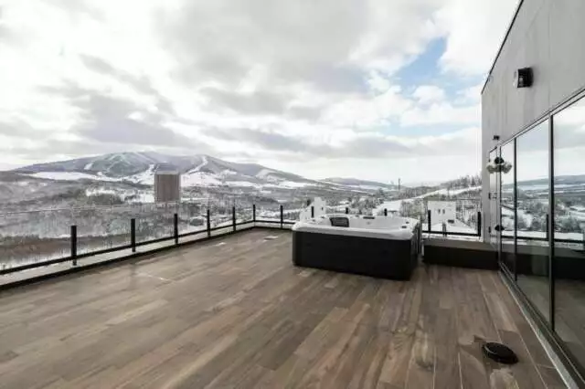 TVR 07 4 BR Penthouse Residence