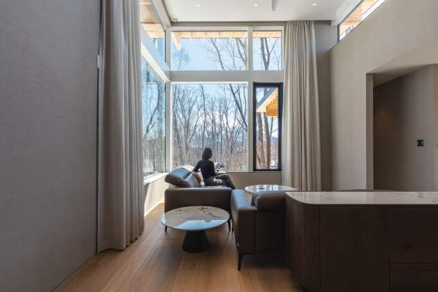Yuki Drift Niseko 18 Living Area