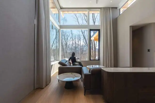 Yuki Drift Niseko 18 Living Area