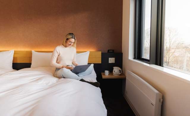 KC always WEB R5 M 0305