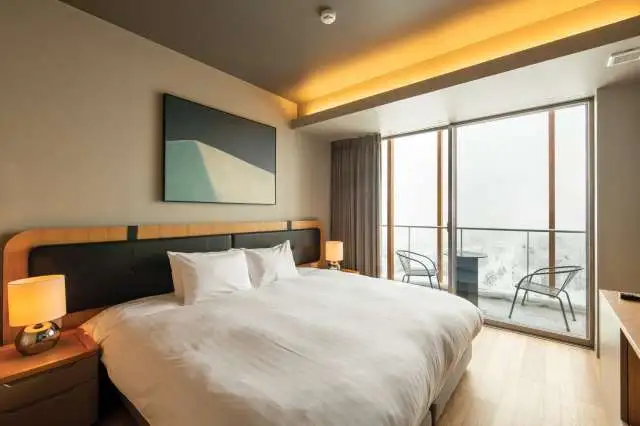 FXW 05 3 BR Penthouse Residence