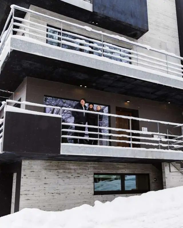 KC LN sekka WEB R5 M 0915 2