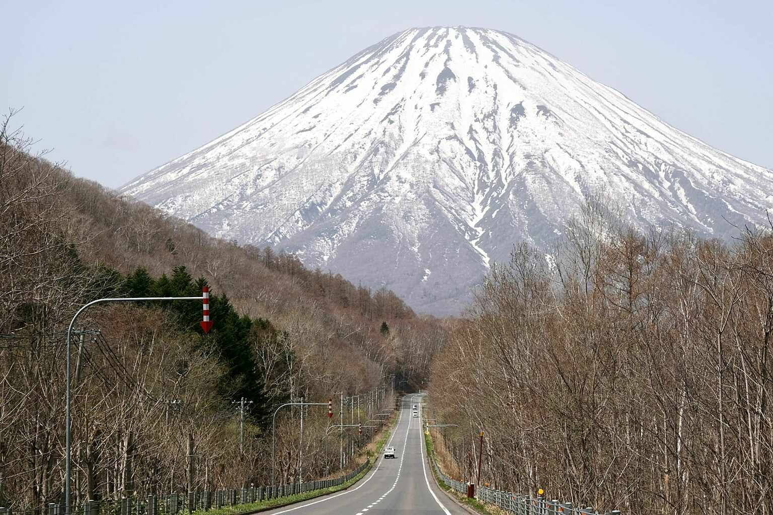 Aikawa Viewpoint Parking Mt Yotei Straight Road Spring 2