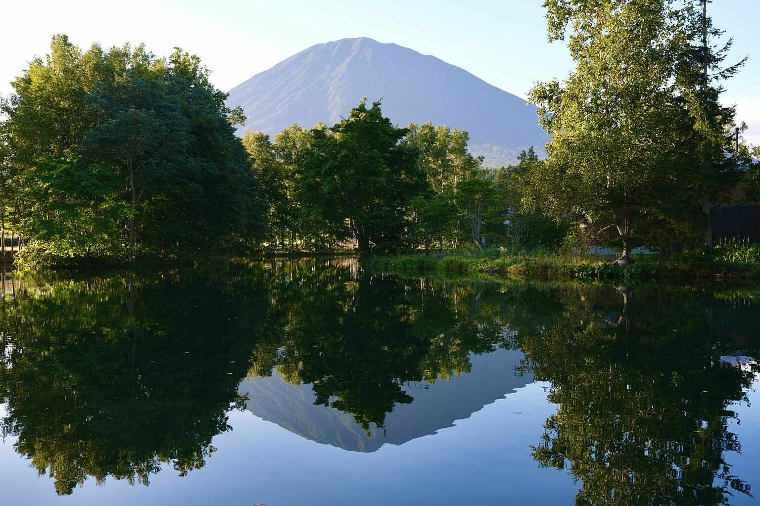 Kutchan Mt Yotei Reflection in Water Spring Credit Pimsiri K 1