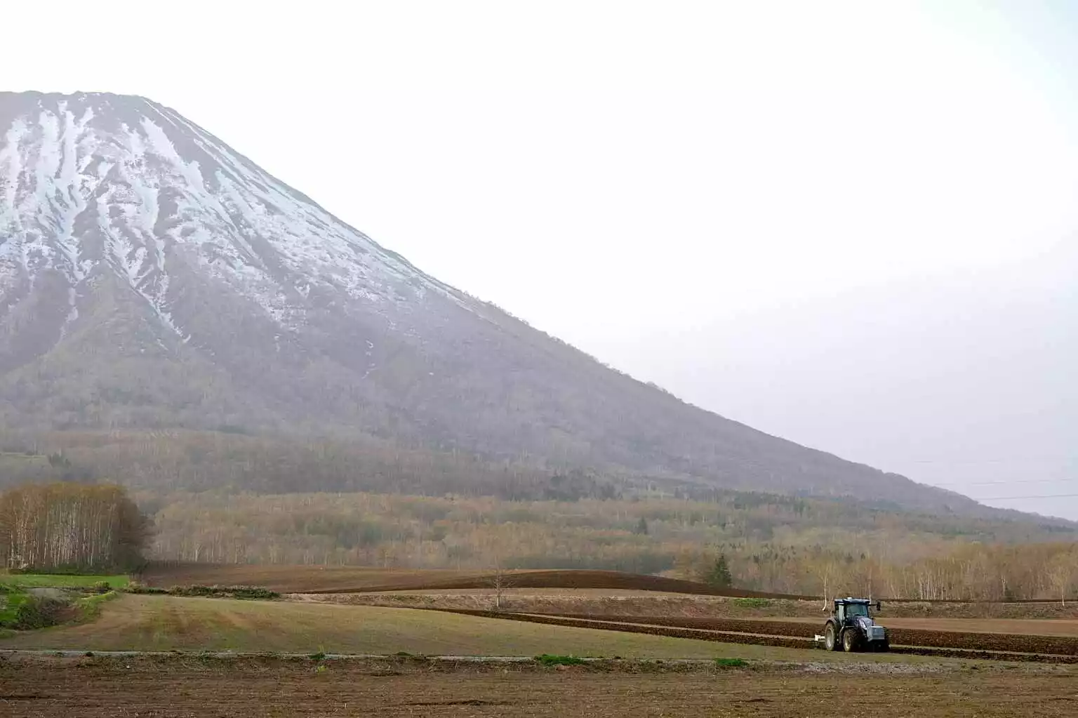 Spring Farming Begins Farm with Mt Yotei