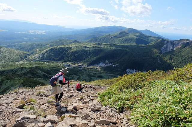 Hiking Mt Annupuri 15