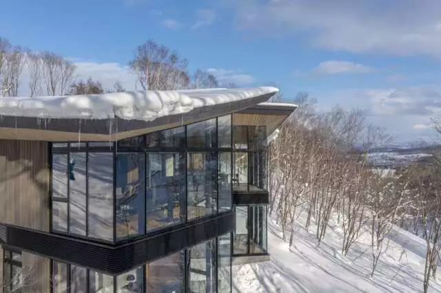 Tsubasa Chalet at Hanaridge 02 Exterior min