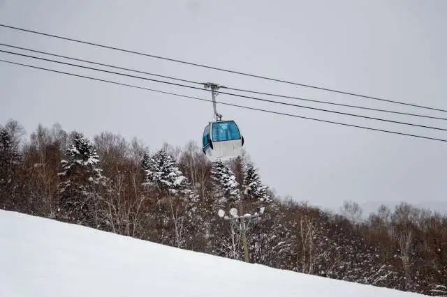 Furano ski resort gondola
