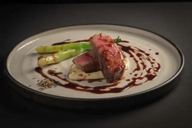 Aó RA Wagyu Sirloin photo credit Aaron Jamieson